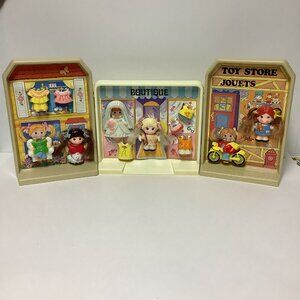 Vintage Knickerbocker 1979 Dolly Pops Poptown Play Set Dolls Clothes Accessories